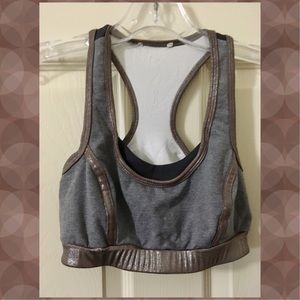 ❤️New without tags Bebe Sports bra❤️